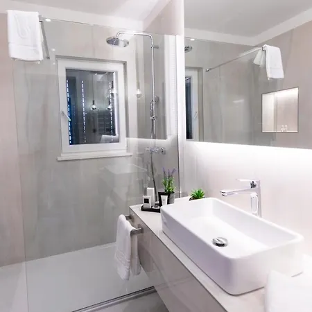 Luxury Il Ponte Ii Bed & Breakfast *